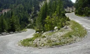 Najpiękniejsze trasy motocyklowe w Słowenii, które musisz przejechać