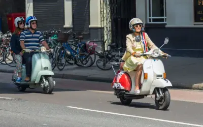 Jaki kask na motorower? Wybierz najbezpieczniejszy i komfortowy model