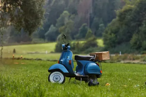Ile kosztuje przegląd motoroweru? Sprawdź, co musisz wiedzieć!