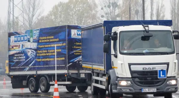Prawo jazdy kat C ile godzin? Poznaj czas potrzebny na kurs