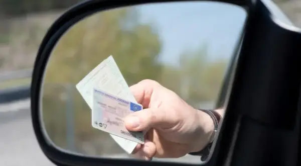 Jak uzyskać międzynarodowe prawo jazdy - krok po kroku i bez problemów
