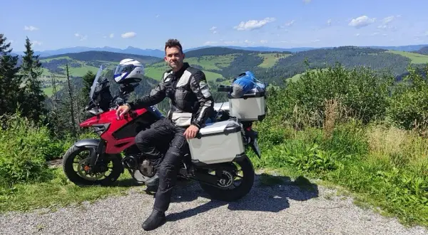 Trasa motocyklowa dookoła Tatr: piękne widoki i bezpieczne podróże