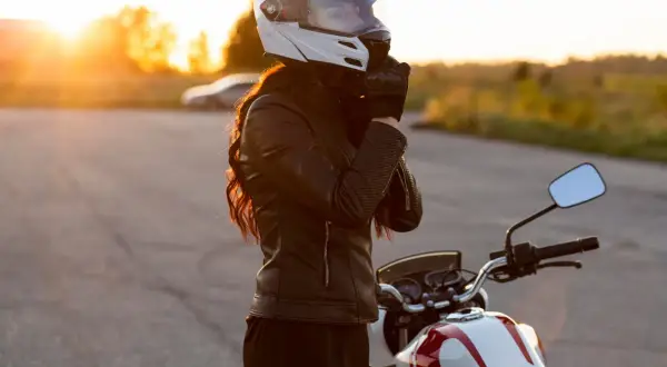 Najlepsze trasy motocyklowe w Mazurach - odkryj ukryte skarby