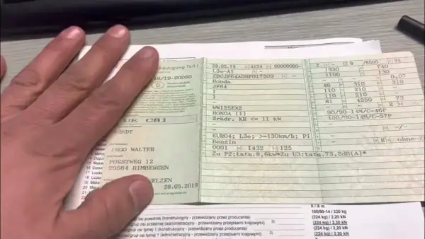 Jak wyrejestrować motorower i uniknąć problemów z dokumentami