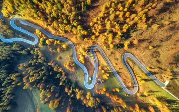 Najlepsze trasy motocyklowe w Mazowieckiem - odkryj piękno regionu